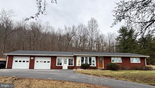 409 Runville Rd, BELLEFONTE, PA, 16823-4719 | Card Image