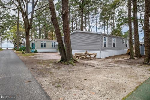 w32-27294 Lookout Rd, MILLSBORO, DE, 19966-6784 | Card Image