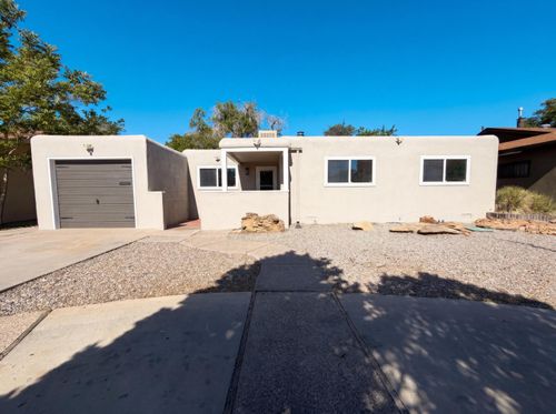 817 Truman St Ne, Albuquerque, NM, 87110-6447 | Card Image