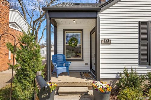 506 N Blair Ave, Royal Oak, MI, 48067-2056 | Card Image