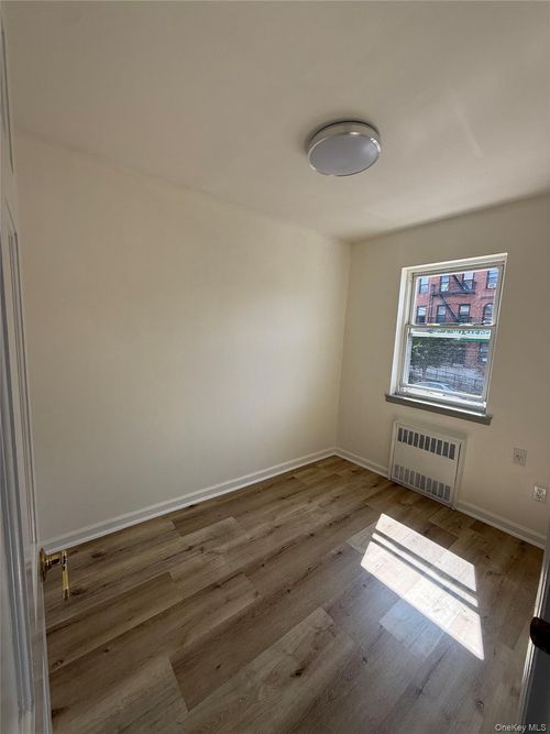 2fl-2203 85th St, Brooklyn, NY, 11214-3305 | Card Image
