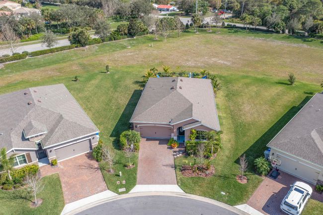 2004 Amazon Way Sw, House other with 2 bedrooms, 2 bathrooms and null parking in Vero Beach FL | Image 8