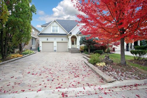 549 Renshaw Crt, Mississauga, ON, L5H4L6 | Card Image