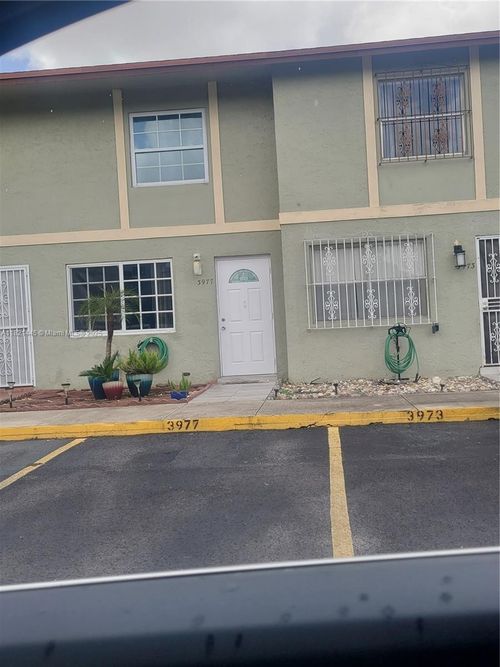 3-3973 W 9th Ln, Hialeah, FL, 33012-7232 | Card Image