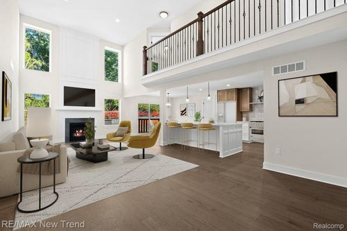 7842 Trailside Court, West Bloomfield Charter Township, MI, 48323 | Card Image