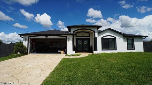 3039 6th Ct, Cape Coral, FL, 33993-8620 | Card Image