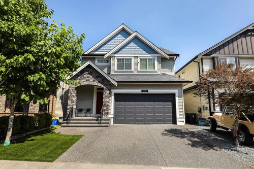 21161 80a Ave, Langley, BC, V2Y0K3 | Card Image