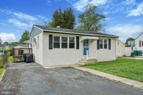 458 Madison Ave, Penndel, PA, 19047-7546 | Card Image