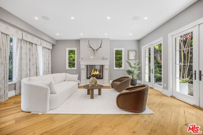 439 S Spalding Dr, House other with 6 bedrooms, 8 bathrooms and 4 parking in Beverly Hills CA | Image 4