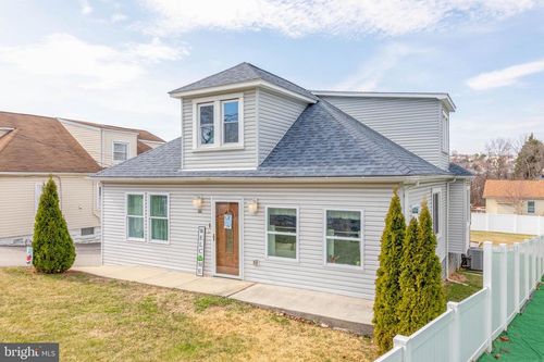 8110 Philadelphia Rd, BALTIMORE, MD, 21237-2837 | Card Image