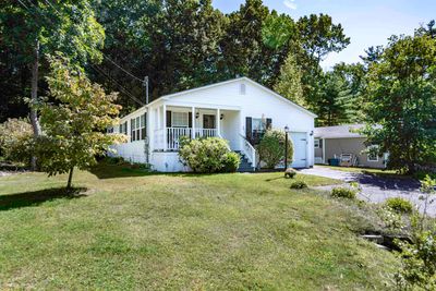 17 Granite Circle, House other with 2 bedrooms, 1 bathrooms and null parking in Hampstead NH | Image 2