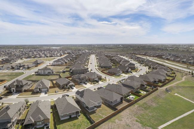 Birds eye view of property featuring a residential view | Image 32