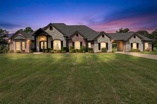 155 Wendy Acres Ave, Longview, TX, 75602-7701 | Card Image