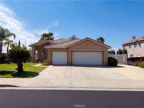 26209 Tasman St, Moreno Valley, CA, 92555-1860 | Card Image
