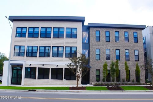 303-1124 Castle St, Wilmington, NC, 28401-5591 | Card Image