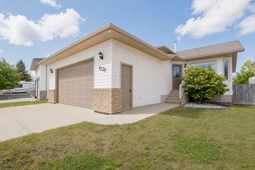 9230 129 Ave, Grande Prairie, AB, T8X1R5 | Card Image