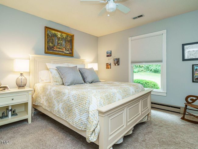 016-1280x960-bedroom | Image 22