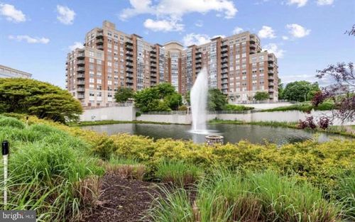unit-810-11800 Sunset Hills Rd, RESTON, VA, 20190-4785 | Card Image