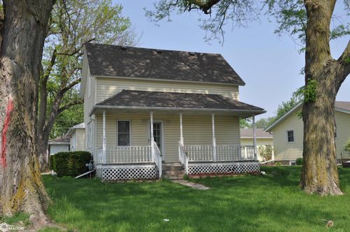 303 N West St, Carroll, IA, 51401-2235 | Card Image