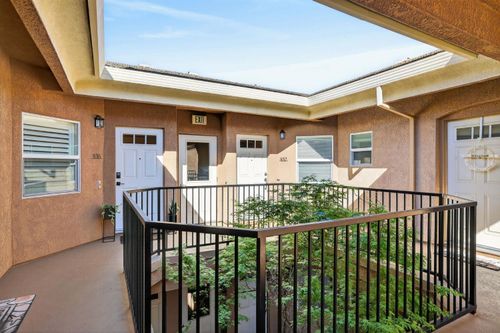 unit-937-900 Moon Cir, Folsom, CA, 95630-4137 | Card Image