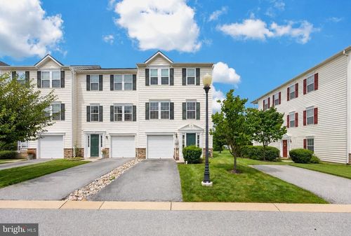 21 Tuxford Ln, COATESVILLE, PA, 19320-1635 | Card Image