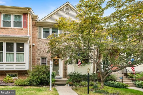 9007 Golden Sunset Ln, SPRINGFIELD, VA, 22153-2454 | Card Image