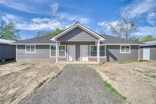 9337 Ash St Loop, Midway, TX, 75852-2689 | Card Image