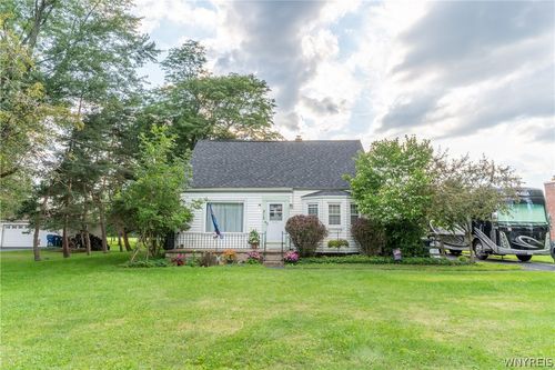 212 Country Parkway, Amherst, NY, 14221 | Card Image