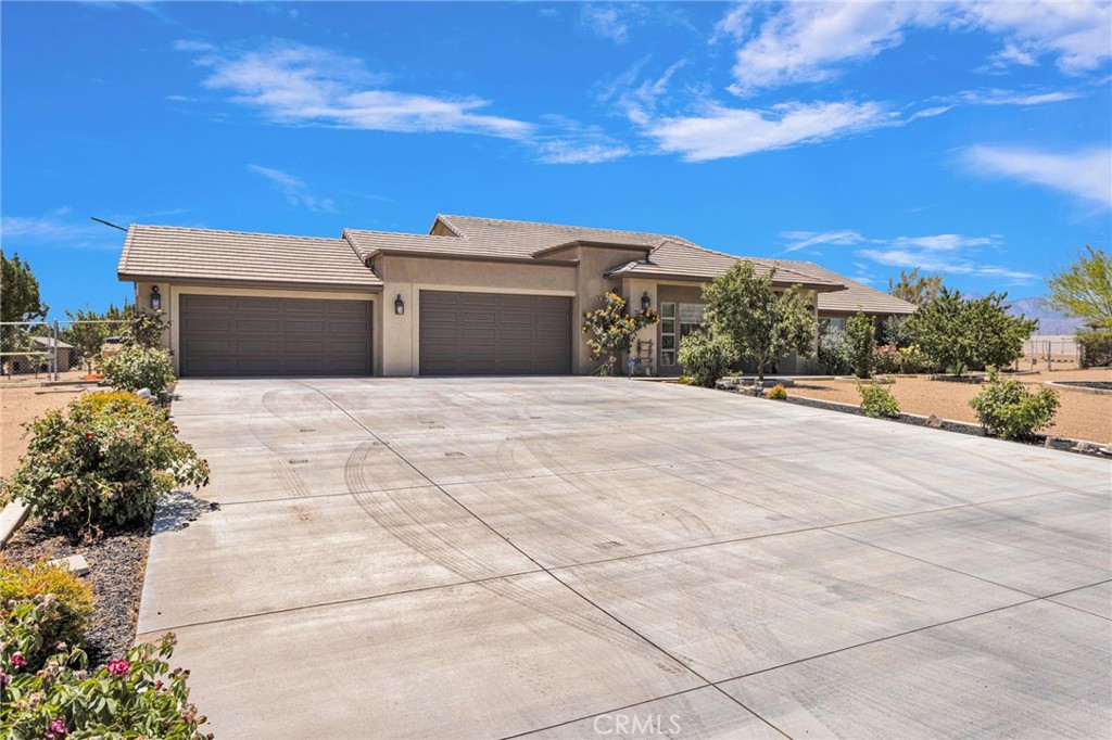 Residential in Oak Hills 5