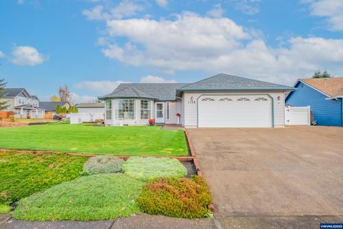 1138 Sw Bryson St, Dallas, OR, 97338-1301 | Card Image