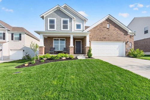 8166 Moonstone Dr, West Chester, OH, 45241-3714 | Card Image