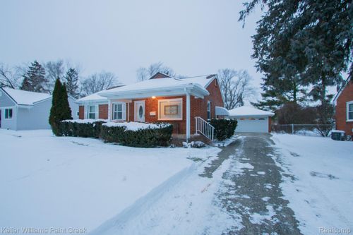 7623 Saint John St, Shelby Township, MI, 48317-4348 | Card Image