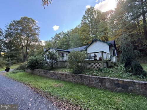 646 Himmelwright Rd, High View, WV, 26808-9528 | Card Image