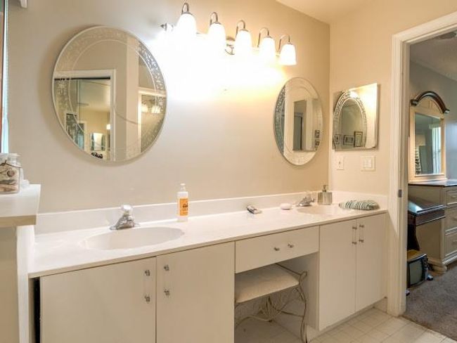 7087 Summer Tree Dr, Home with 2 bedrooms, 2 bathrooms and null parking in Boynton Beach FL | Image 18