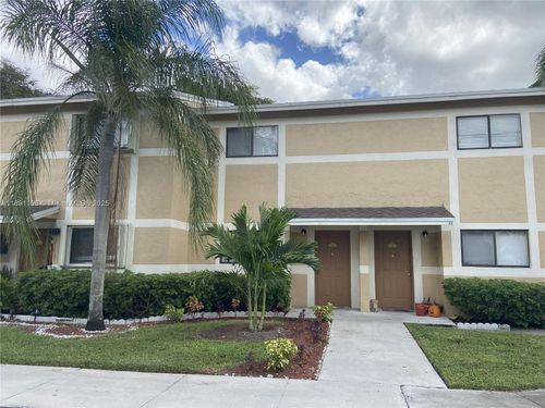 1-413 Palm Cir E, Pembroke Pines, FL, 33025-1194 | Card Image