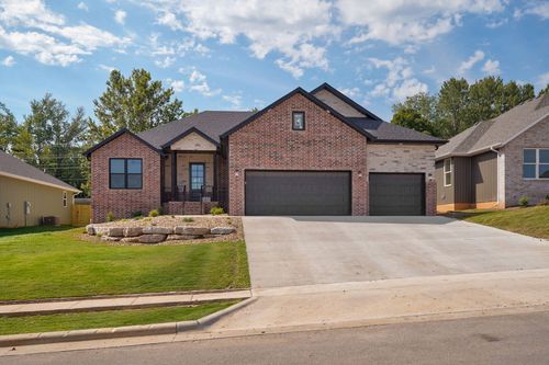 2938 W Marty St, Springfield, MO, 65810-1185 | Card Image