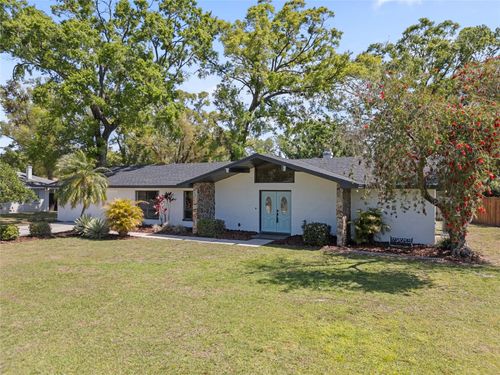 9203 Hollyridge Pl, TEMPLE TERRACE, FL, 33637-4921 | Card Image