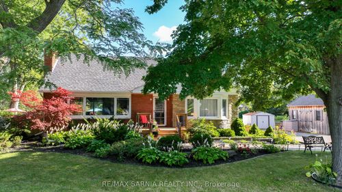 3488 Egremont Rd, Camlachie, ON, N0N1E0 | Card Image
