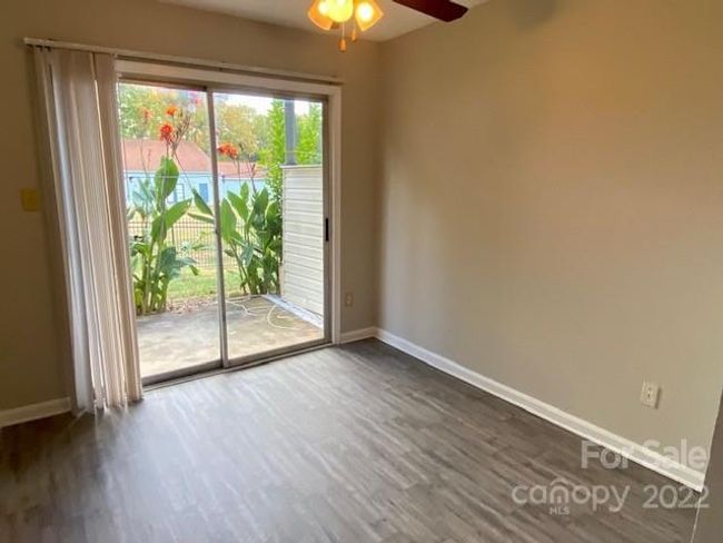 APT-117 - 7997 Shady Oak Trl, Condo with 2 bedrooms, 1 bathrooms and null parking in Charlotte NC | Image 5