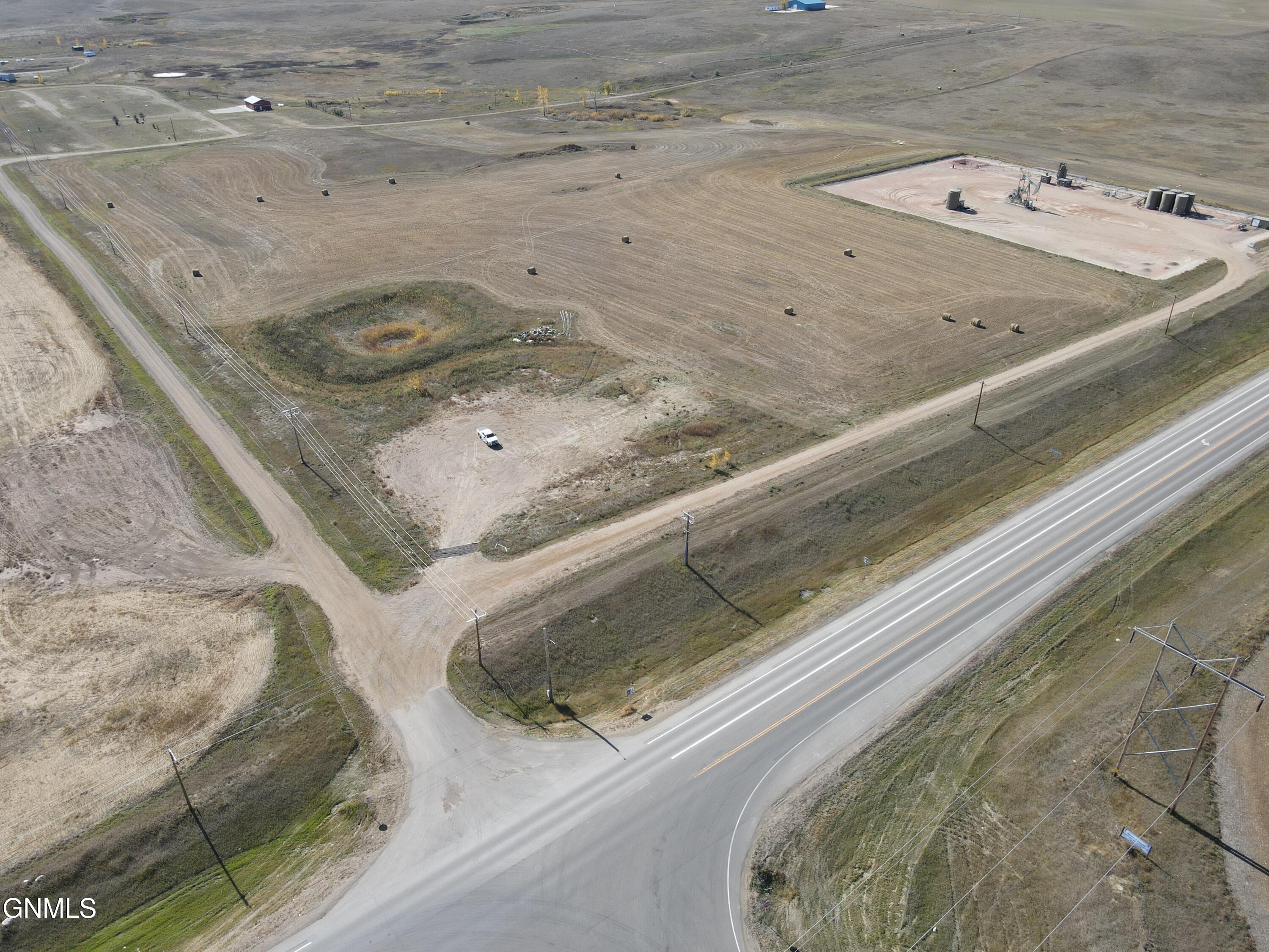 Land in Williston