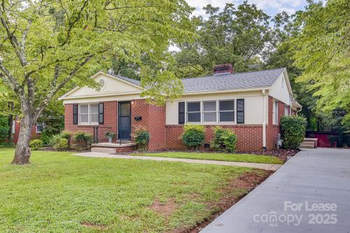 1214 Knox St, Statesville, NC, 28677-4231 | Card Image