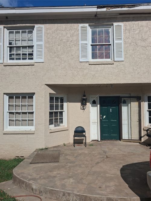 1512 Crescent Dr, Tyler, TX, 75702-4000 | Card Image