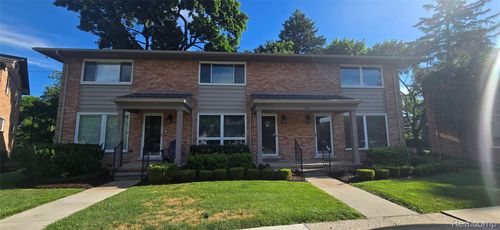 2-1045 N Old Woodward Ave, Birmingham, MI, 48009-5414 | Card Image