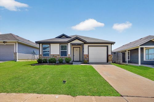 1812 Wickham Dr, Burleson, TX, 76028-0208 | Card Image