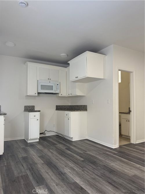2284 Long Beach, Long Beach, CA, 90806 | Card Image
