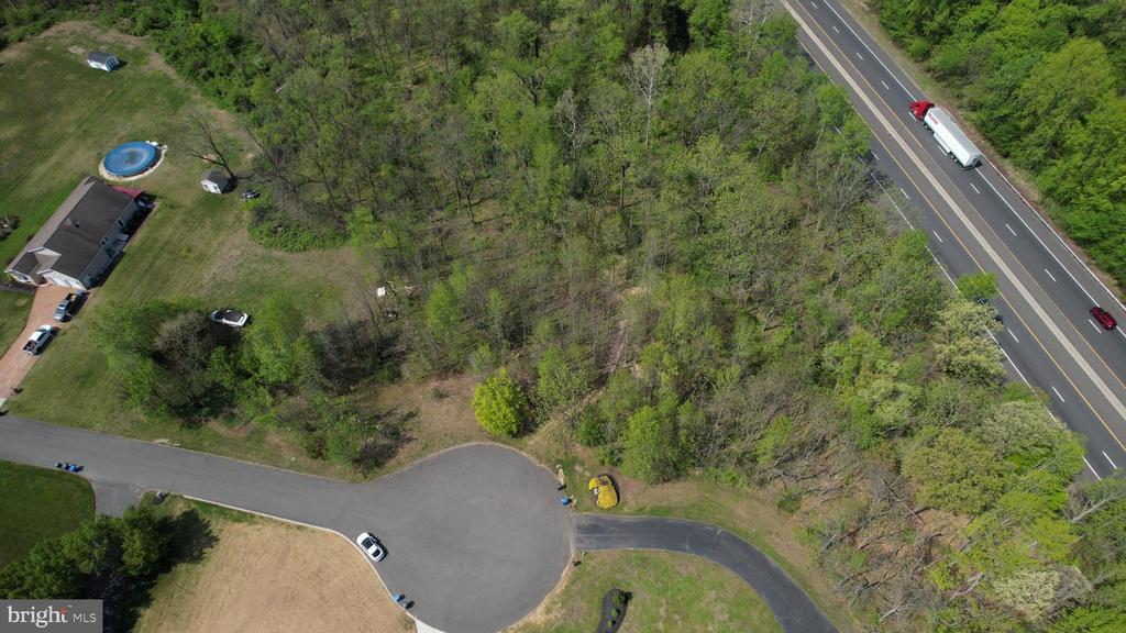 Land in SWEDESBORO