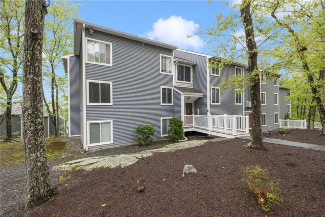 UNIT-404 - 7 Wake Robin Rd, Condo with 2 bedrooms, 1 bathrooms and 1 parking in Lincoln RI | Image 24
