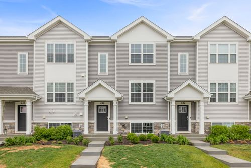 846 Briar Glen Court, Hampshire, IL, 60140 | Card Image