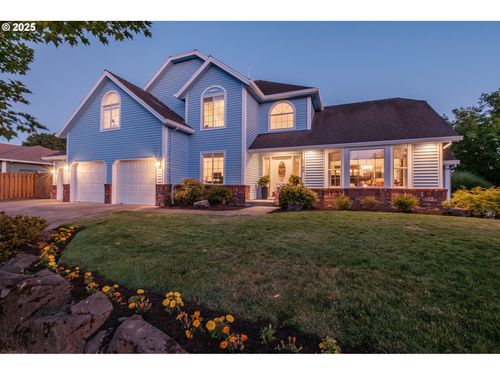 2750 N Holiday Ln, Newberg, OR, 97132-6059 | Card Image