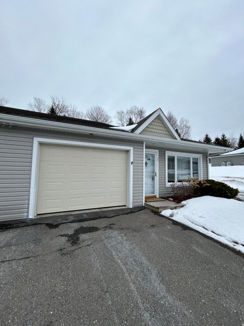 102-298 19th Avenue, Madawaska, ME, 04756 | Card Image